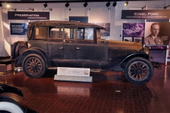 JMW_2832